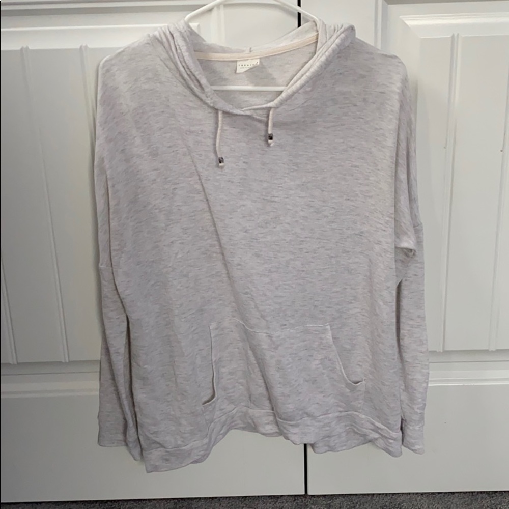 Lightweight Cream Colored Sweatshirt